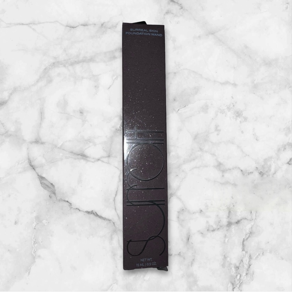 New in Box 6.5 SURRATT SURREAL SKIN™ FOUNDATION WAND in Shade 6.5 Medium Beige - Picture 7 of 7
